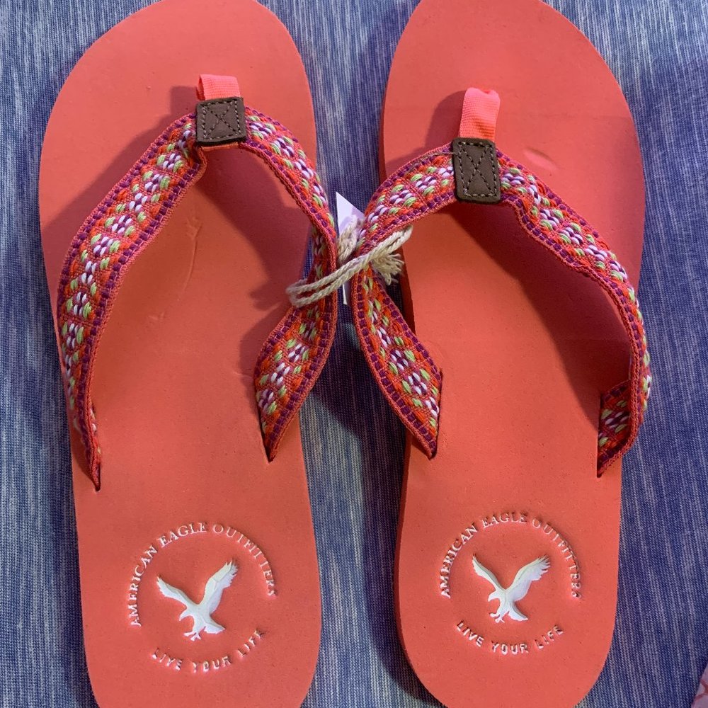 American Eagle Flip Flops
